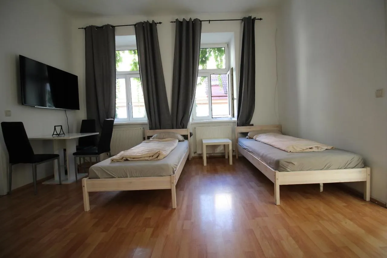 Family Apartment 5P Kl A Viyana Avusturya